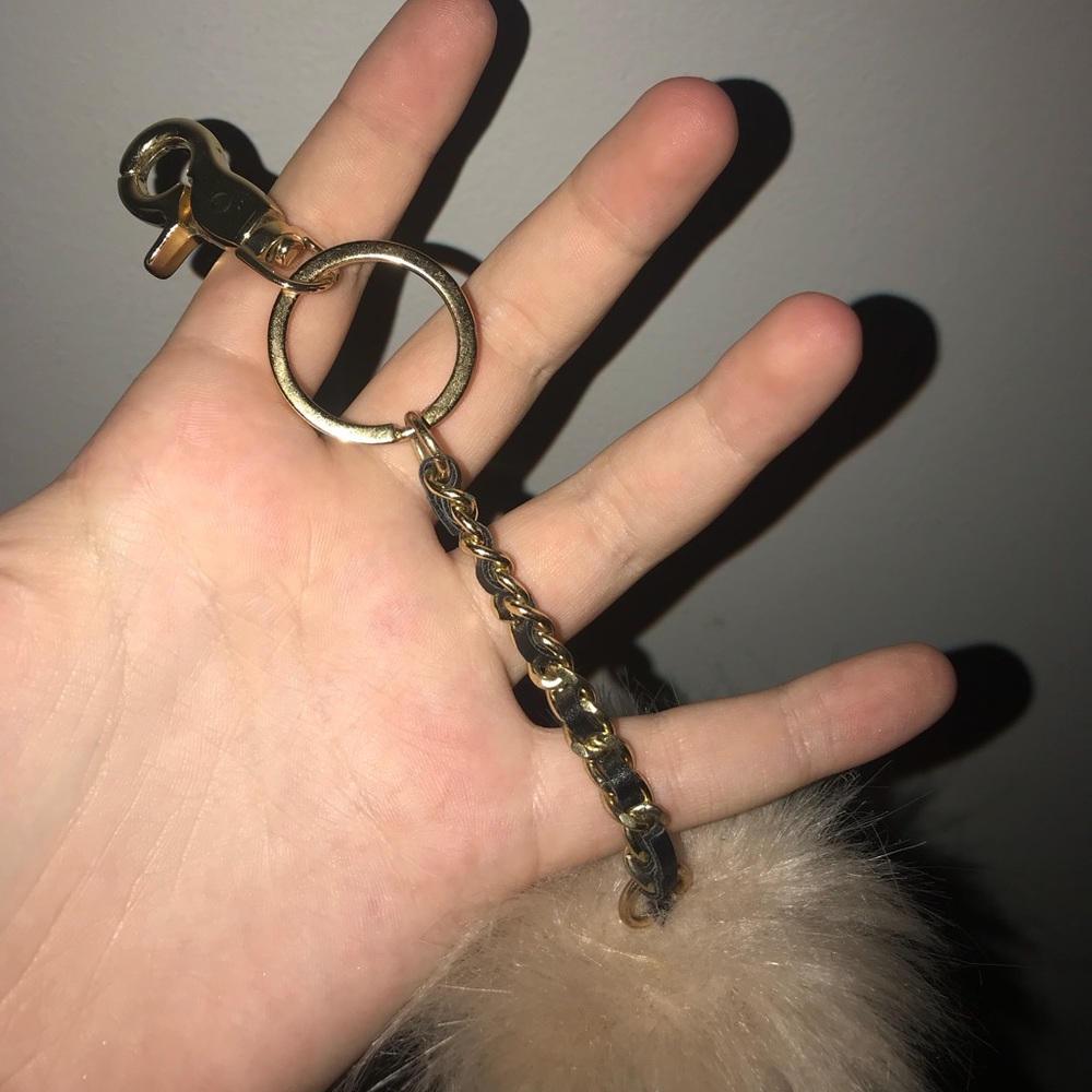 Keychain - Picture 3 of 4